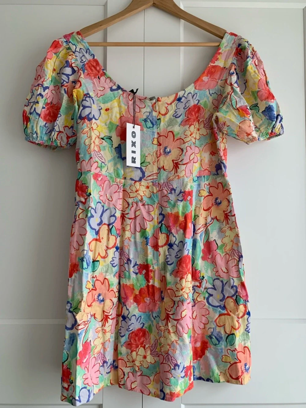 RIXO Floral Puff-Sleeve Mini Dress in Multicolor size M - Picture 2 of 10